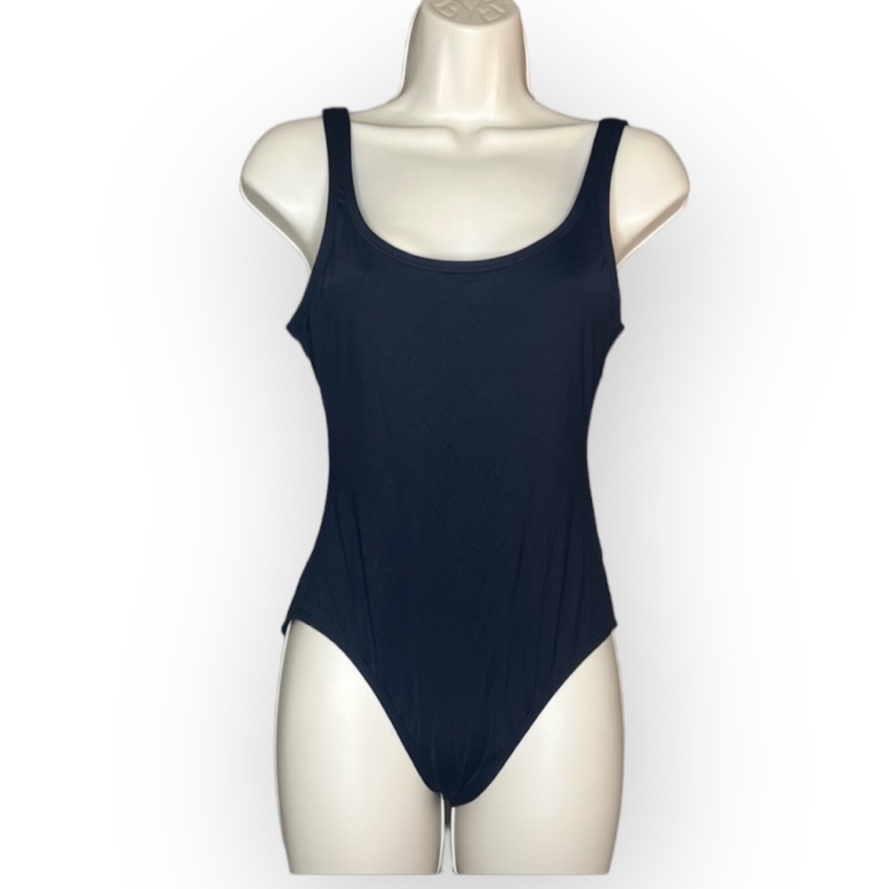L*Space Strappy Back One Piece Swimsuit in Black sz 6